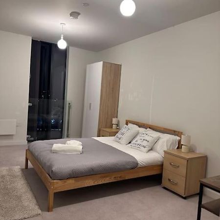 Stylish 2 Bedroom Apartment Manchester Extérieur photo